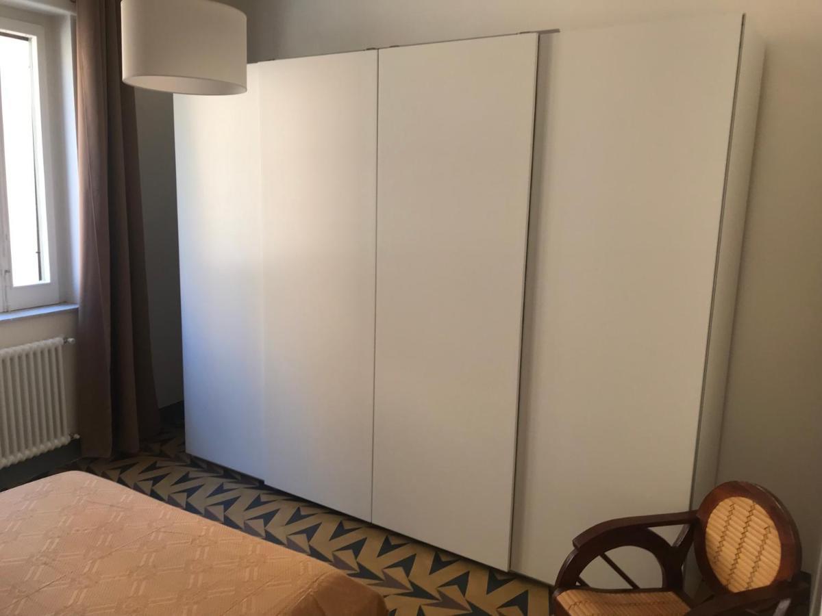 Casa Bianca Lejlighed Palermo Eksteriør billede